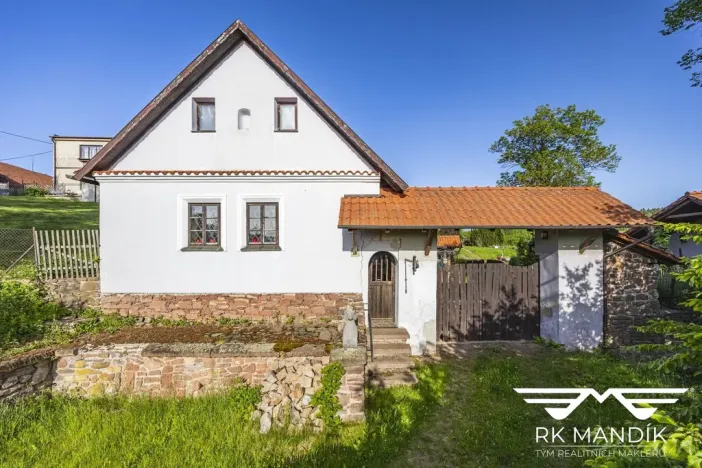 Prodej chalupy, Oplany, 270 m2
