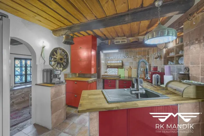 Prodej chalupy, Oplany, 270 m2