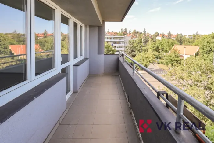 Pronájem bytu 2+1, Praha - Dejvice, Evropská, 75 m2
