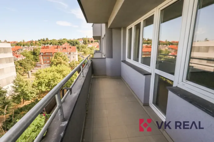 Pronájem bytu 2+1, Praha - Dejvice, Evropská, 75 m2