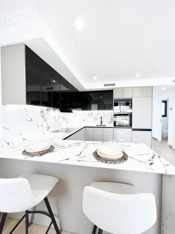 Prodej rodinného domu, Algorfa, Alicante, Španělsko, 436 m2