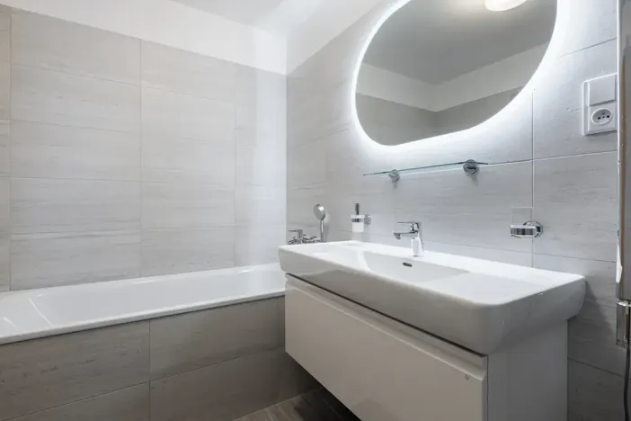 Pronájem bytu 4+kk, Praha - Karlín, Breitfeldova, 110 m2