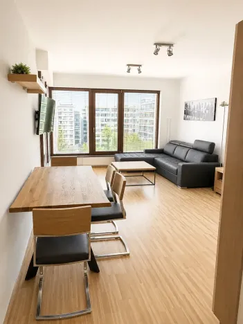 Pronájem bytu 2+kk, Praha - Karlín, Rohanské nábřeží, 58 m2