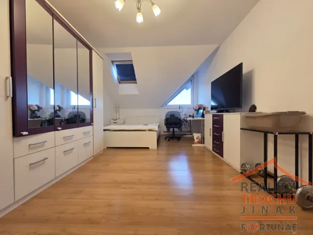 Prodej rodinného domu, Mikulovice, Dlouhá, 156 m2