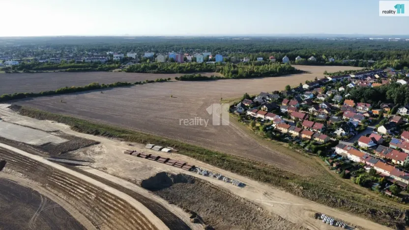 Prodej pole, Květnice, Slunečnicová, 11174 m2