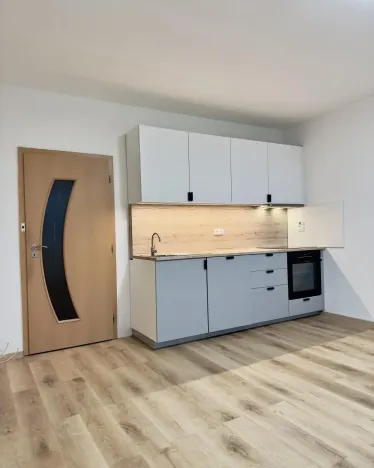 Pronájem bytu 2+kk, Česká Lípa, Pražská, 40 m2