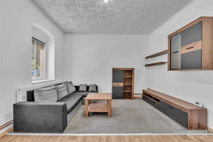 Pronájem bytu 1+1, Dvůr Králové nad Labem, Heydukova, 38 m2