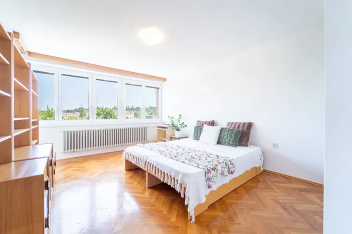 Prodej vícegeneračního domu, Praha - Střešovice, U střešovických hřišť, 198 m2