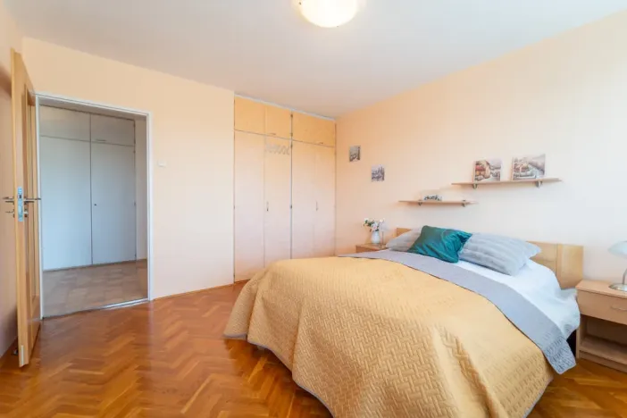 Prodej vícegeneračního domu, Praha - Střešovice, U střešovických hřišť, 198 m2