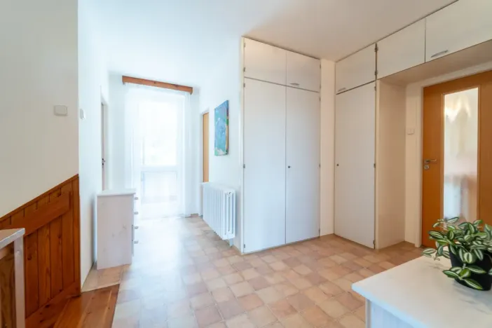 Prodej vícegeneračního domu, Praha - Střešovice, U střešovických hřišť, 198 m2