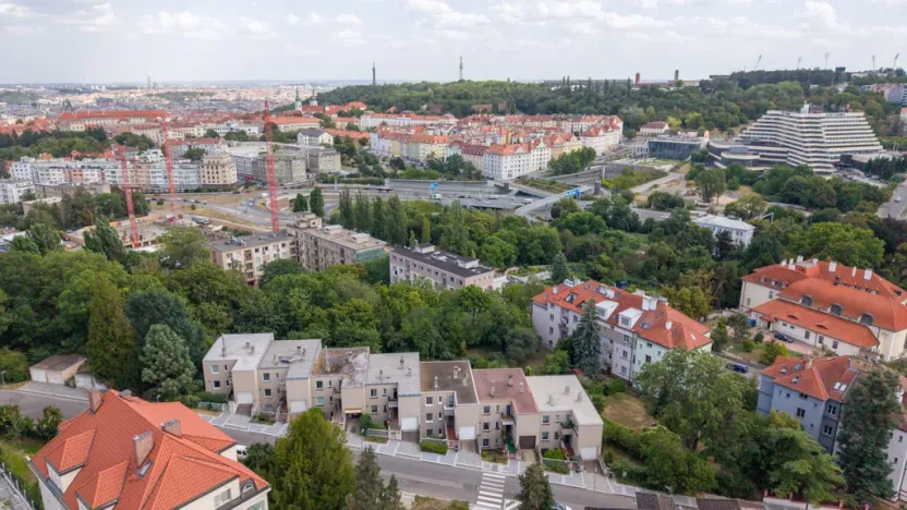 Prodej vícegeneračního domu, Praha - Střešovice, U střešovických hřišť, 198 m2