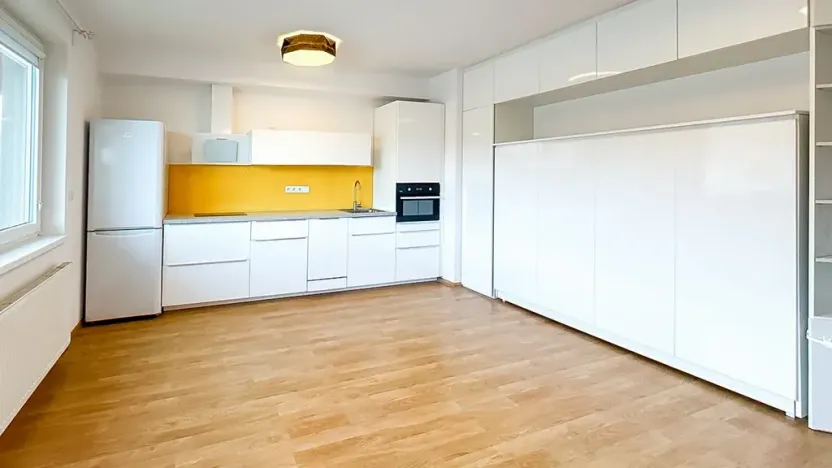 Prodej bytu 2+kk, Praha - Horní Měcholupy, Mantovská, 51 m2