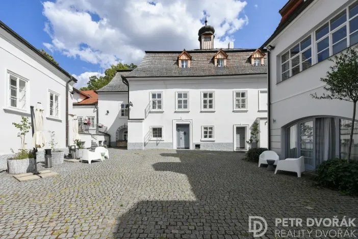 Prodej bytu 1+1, Praha - Smíchov, U Pernikářky, 27 m2