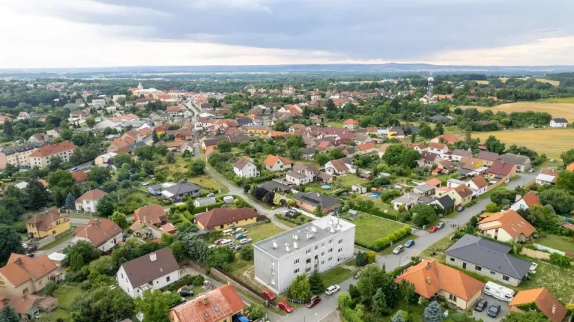 Prodej bytu 2+1, Týnec nad Labem, Marie Majerové, 53 m2