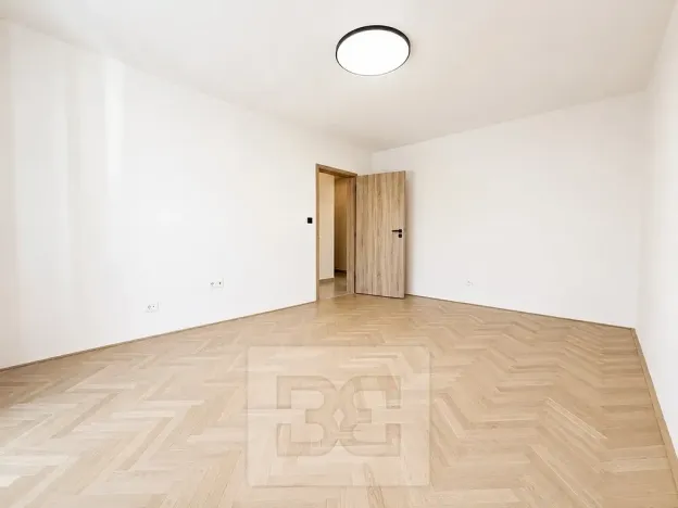 Pronájem bytu 2+1, Brno, Lipská, 55 m2