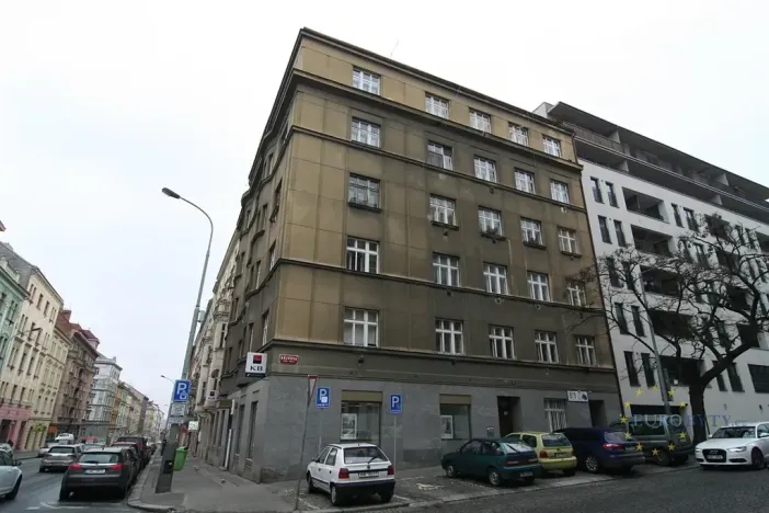 Pronájem obchodního prostoru, Praha - Žižkov, Hájkova, 60 m2