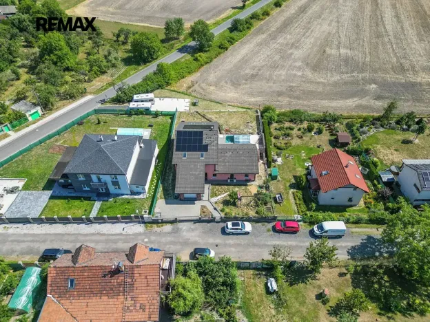 Prodej rodinného domu, Hradečno, 228 m2