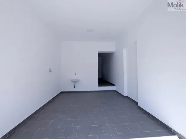 Pronájem rodinného domu, Dubí - Běhánky, Sportovní, 268 m2