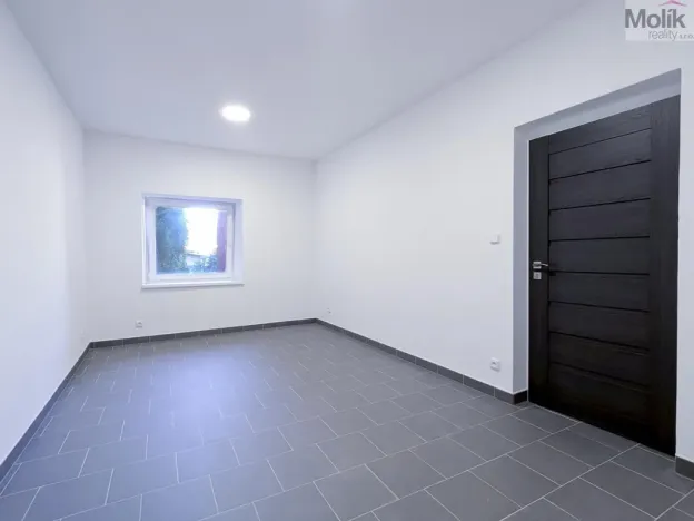 Pronájem bytu 3+1, Dubí - Běhánky, Sportovní, 74 m2