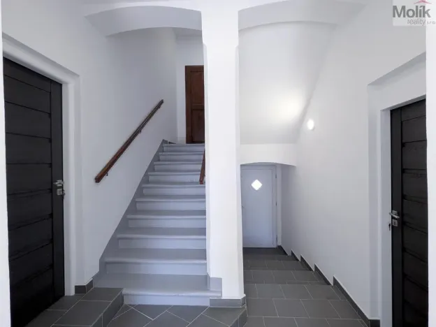 Pronájem bytu 3+1, Dubí - Běhánky, Sportovní, 74 m2