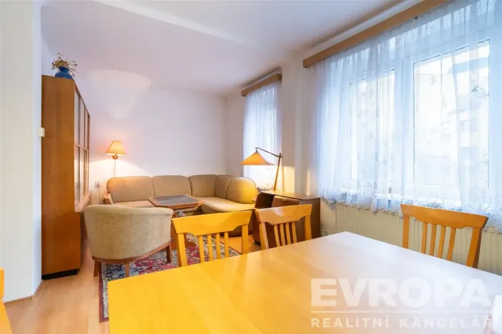 Prodej rodinného domu, Praha, Ke Klimentce, 180 m2