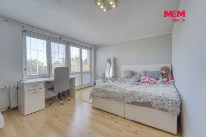 Prodej rodinného domu, Hřebeč, nám. Draha, 150 m2
