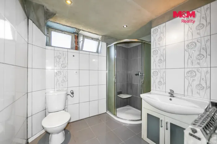 Prodej bytu 3+1, Poběžovice, Pohraniční stráže, 80 m2