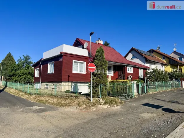 Pronájem rodinného domu, Karlovy Vary - Stará Role, Dykova, 179 m2