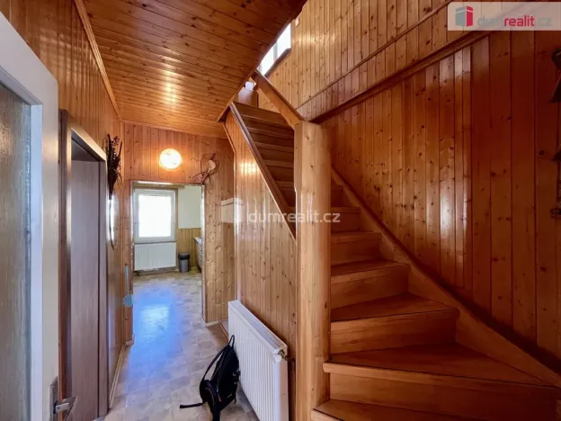 Pronájem rodinného domu, Karlovy Vary - Stará Role, Dykova, 179 m2