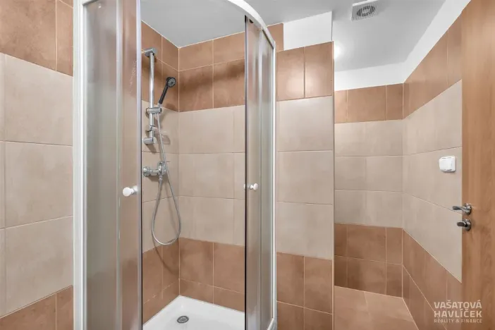 Pronájem bytu 2+1, Hradec Králové, Na Zahrádkách, 65 m2