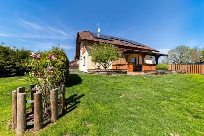 Prodej rodinného domu, Letiny, 282 m2