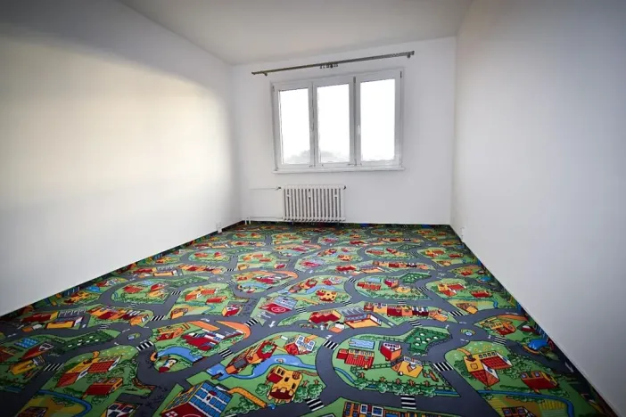 Pronájem bytu 2+1, Kadaň, Chomutovská, 53 m2
