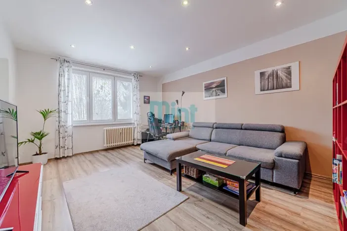 Prodej bytu 2+1, Ostrava, Panelová, 51 m2