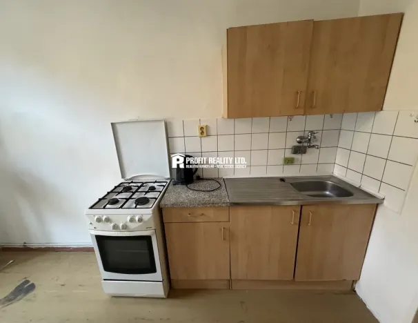 Pronájem bytu 1+1, Praha - Smíchov, Lidická, 45 m2
