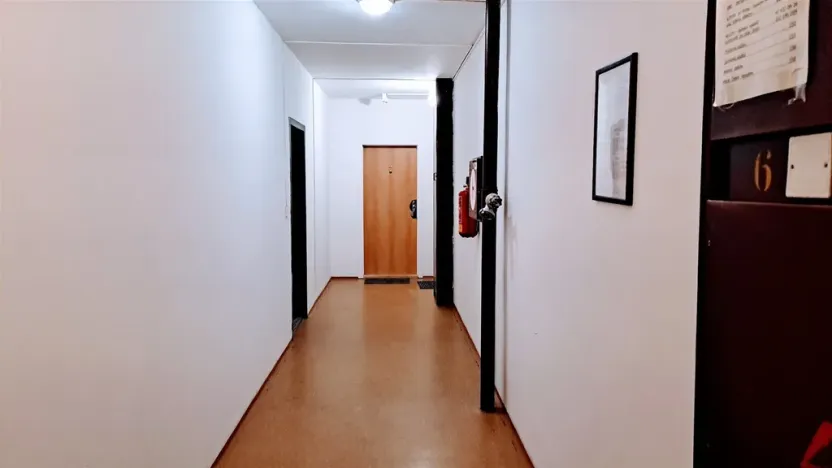 Pronájem bytu 1+1, Ústí nad Labem - Severní Terasa, Šrámkova, 34 m2