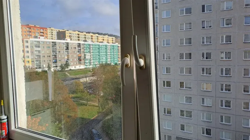 Pronájem bytu 1+1, Ústí nad Labem - Severní Terasa, Šrámkova, 34 m2