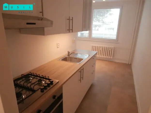 Pronájem bytu 1+1, Olomouc - Hodolany, tř. Kosmonautů, 38 m2