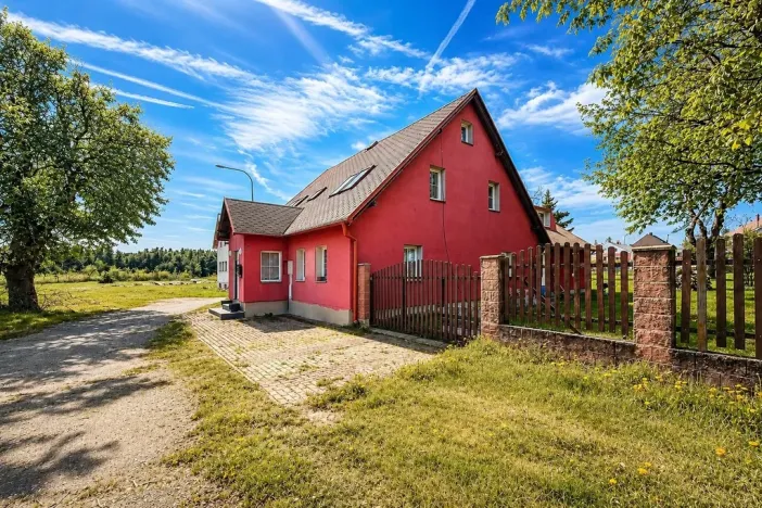 Prodej rodinného domu, Hora Svatého Šebestiána, 295 m2