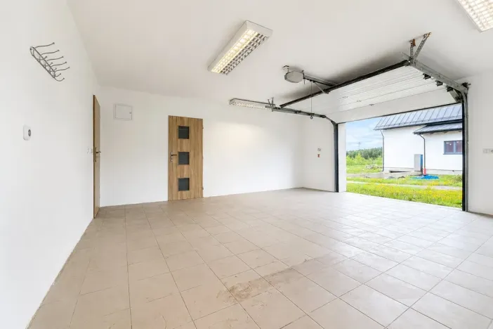 Prodej rodinného domu, Hora Svatého Šebestiána, 295 m2