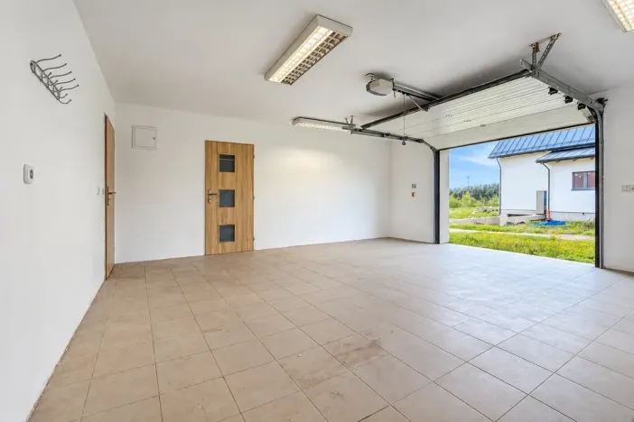 Prodej rodinného domu, Hora Svatého Šebestiána, 295 m2