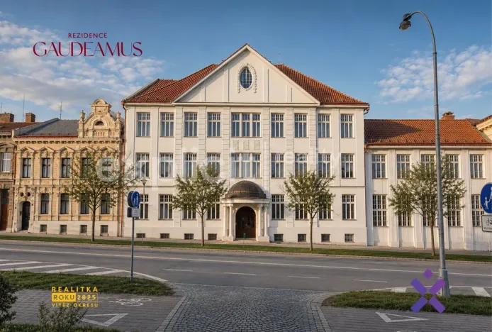 Pronájem kanceláře, Kroměříž, Tovačovského, 211 m2