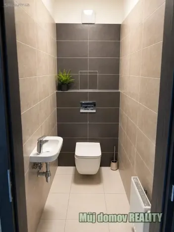 Pronájem bytu 2+kk, Praha - Hostavice, U Hostavického potoka, 56 m2