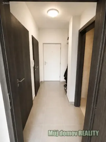 Pronájem bytu 2+kk, Praha - Hostavice, U Hostavického potoka, 56 m2