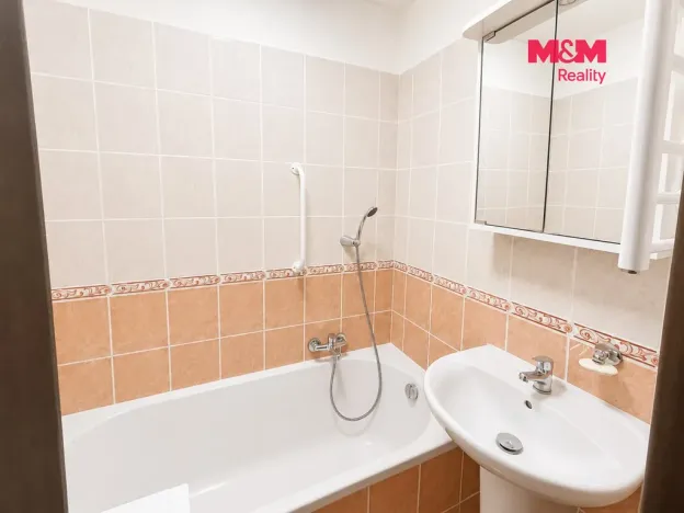 Pronájem bytu 3+1, Kladno - Kročehlavy, Plzeňská, 67 m2