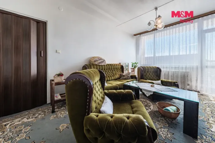 Prodej bytu 3+1, Chomutov, Komenského, 64 m2
