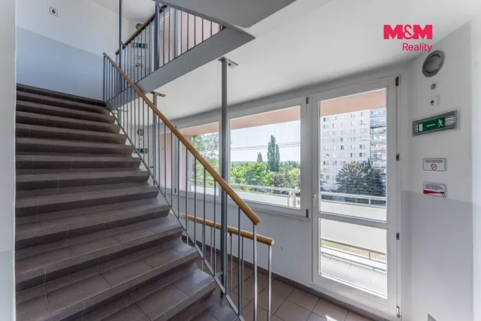 Pronájem bytu 2+kk, Praha - Ruzyně, Ciolkovského, 42 m2