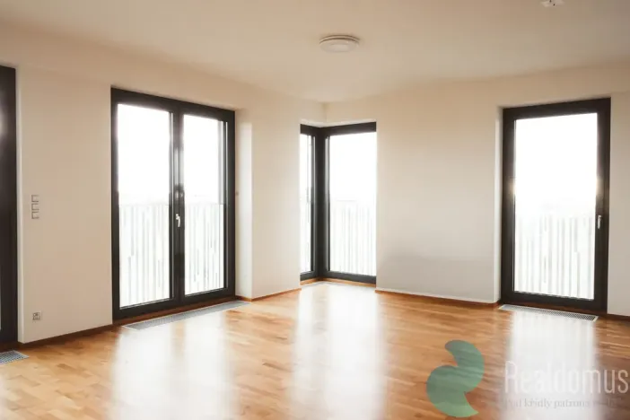 Pronájem bytu 3+kk, Praha, Olšanská, 95 m2