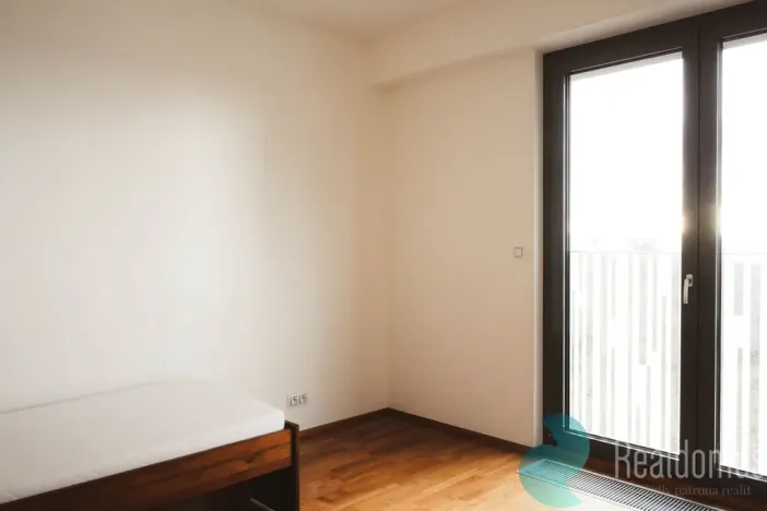 Pronájem bytu 3+kk, Praha, Olšanská, 95 m2