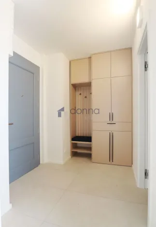 Pronájem bytu 2+kk, Praha, Jeseniova, 50 m2