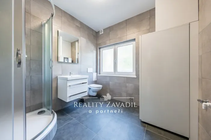 Prodej bytu 3+kk, Praha - Kyje, Světská, 58 m2